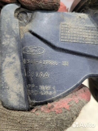 Лючок бензобака Ford Focus DFW cdda 2003