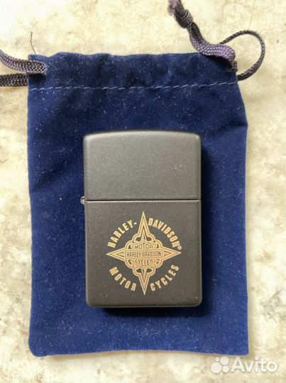 Коллекция зажигалок zippo