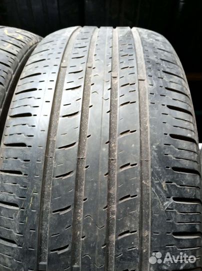 Kumho Solus KH16 225/55 R19