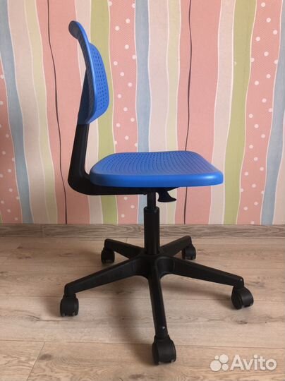Детский стул IKEA