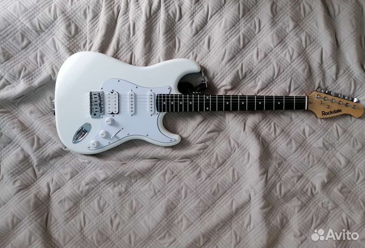 Электрогитра rockdale ssh white