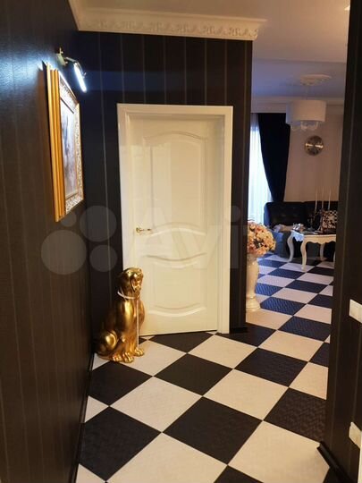 2-к. квартира, 70 м², 5/23 эт.