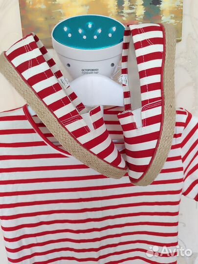 Новый комплект футболка-платье и лоферы в полоску