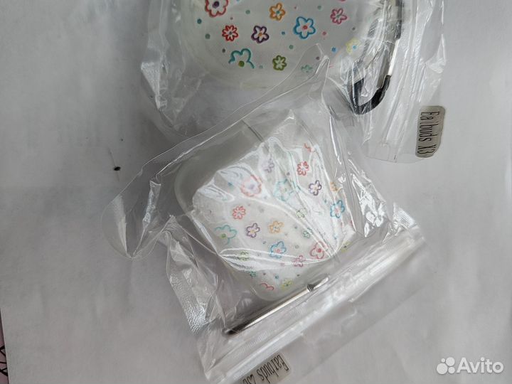 Чехол на наушники