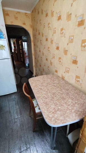 2-к. квартира, 50 м², 4/5 эт.