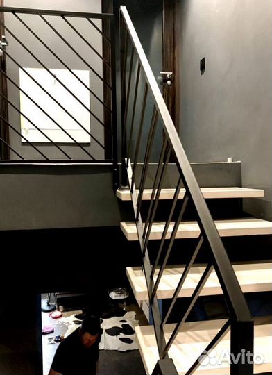 Лестницы на металлокаркасе под ключ