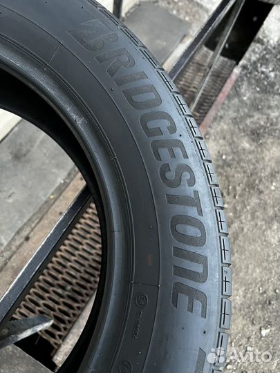 Bridgestone Alenza H/L 33 225/60 R18 100H