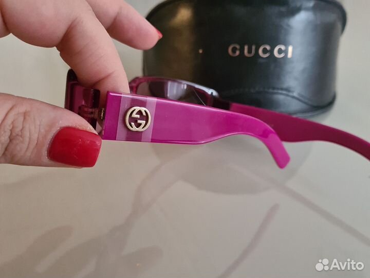 Солнечные очки Gucci