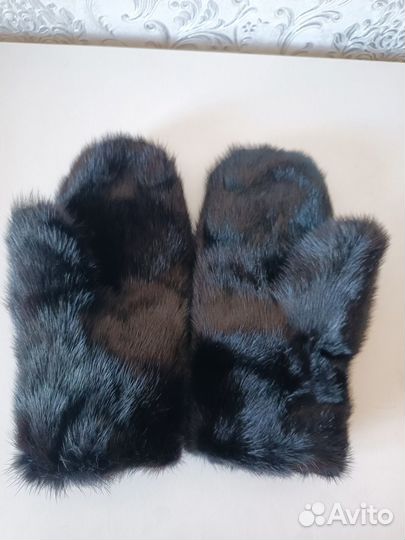 Норковые варежки Новые черные