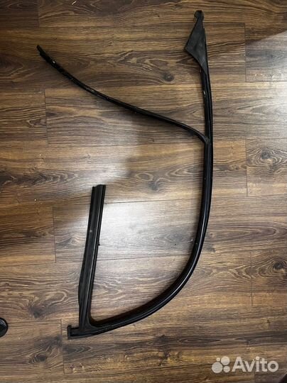 Запчасти Mercedes w204, дверь