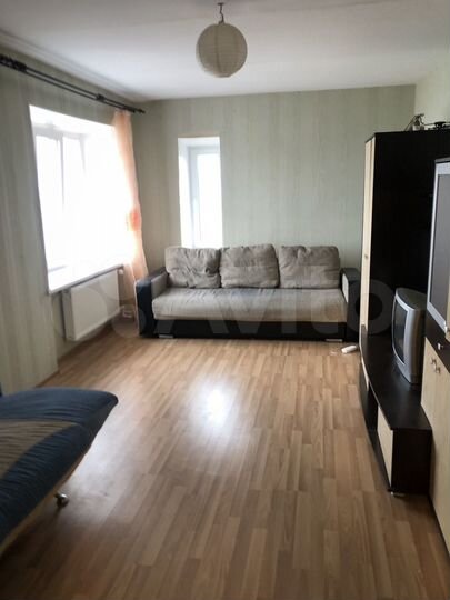 2-к. квартира, 40 м², 2/4 эт.