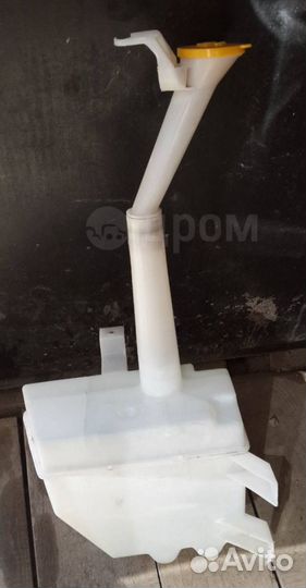 Бачек омывателя Nissan X-Trail NT30, T30