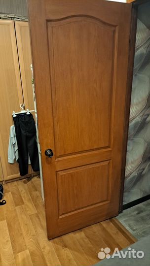 Межкомнатные двери бу с коробкой 80*2000 3 штуки