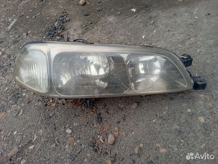 Продам фары Honda Torneo