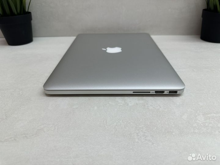 MacBook Pro 13