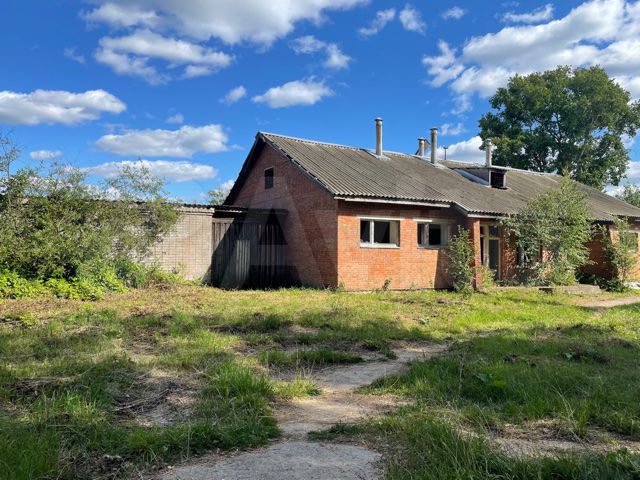 Дом 383,3 м² на участке 24 сот.