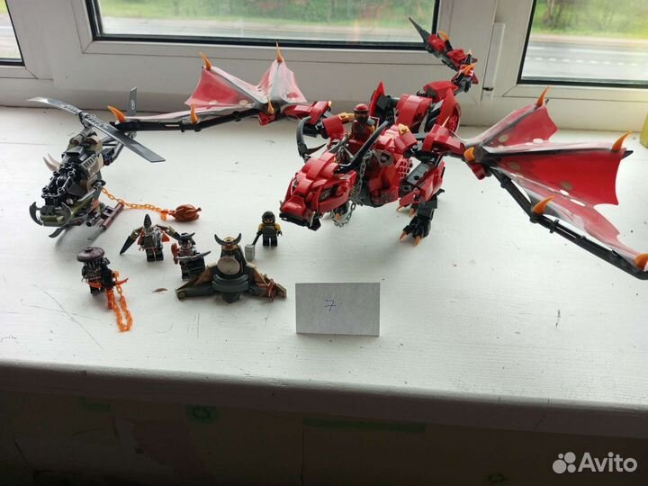 70653. Lego Ninjago первый страж