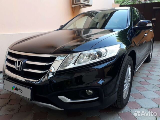 Honda Crosstour черная