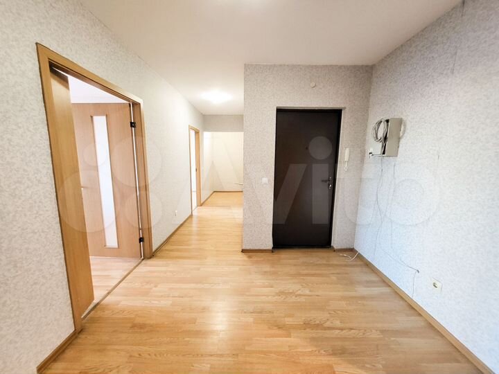 3-к. квартира, 80 м², 2/9 эт.