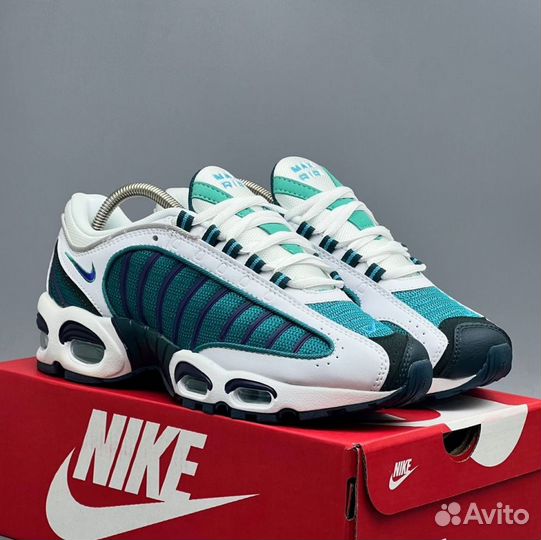 Кроссовки Nike Air Max Tailwind 4