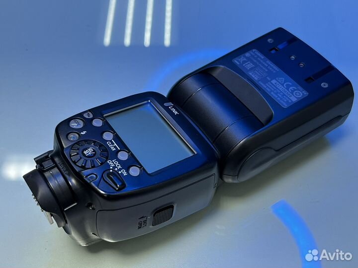 Вспышка Canon SpeedLite 600EX-RT