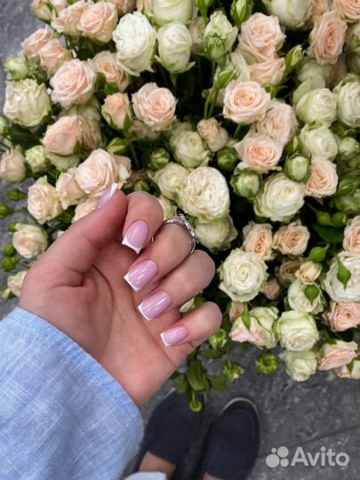 Маникюр педикюр