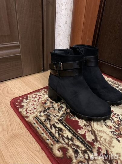 Ботинки кари