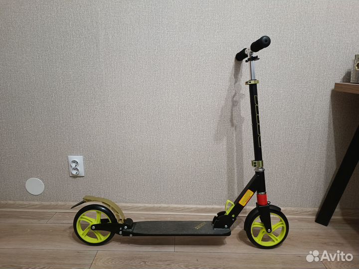 Городской самокат Roces