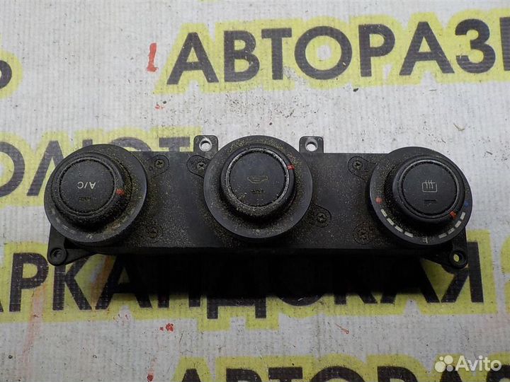 Блок управления печкой KIA Ceed (ED) 2006- 2012