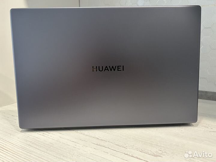 Huawei matebook d15 ryzen 5