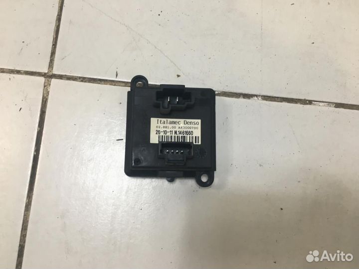 Резистор отопителя Citroen C4 Picasso UD