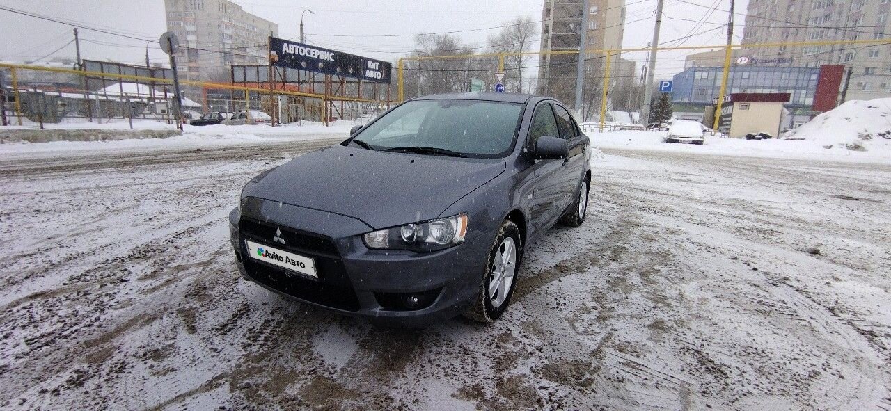 Mitsubishi Lancer: фото владельца