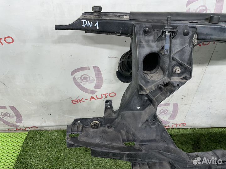 Передний телевизор Dodge Nitro 2011