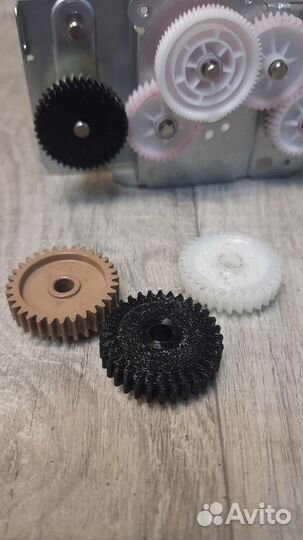 Шестерня 32T (Z32S) редуктора Kyocera 302RV94020