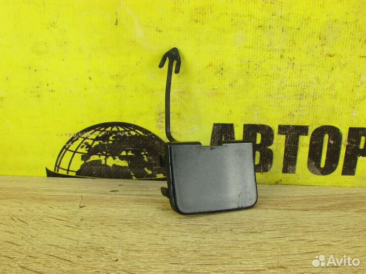 Заглушка буксировочного крюка VW Passat B6