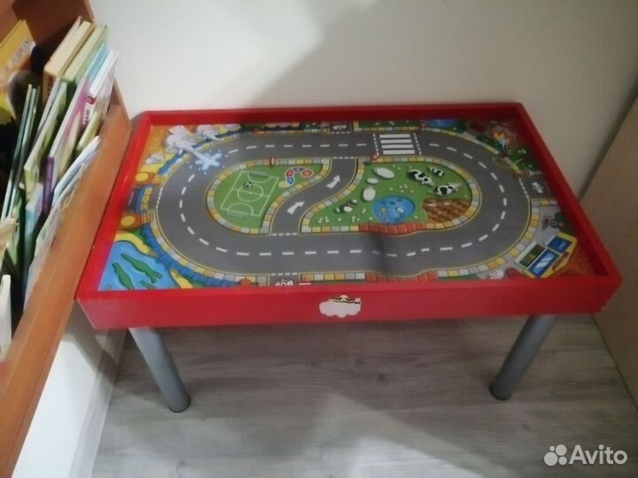 Стол игровой