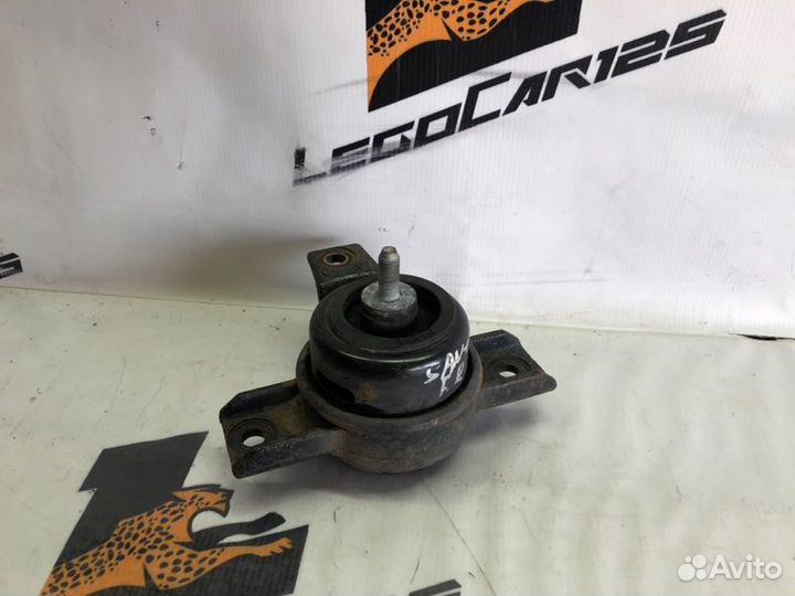 Подушка двигателя передняя правая Hyundai Santa Fe