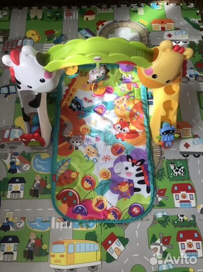 Развивающий коврик fisher price