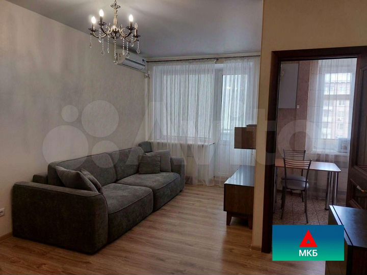 2-к. квартира, 50 м², 6/8 эт.