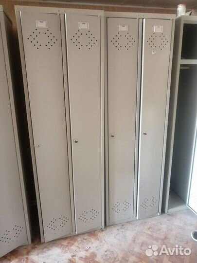 Шкафы для раздевалок