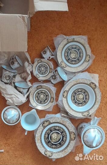 Сервиз чайный из 45 предметов