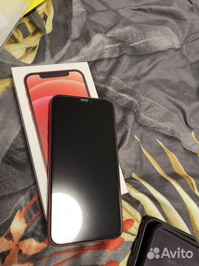 iPhone Xr, 64 ГБ
