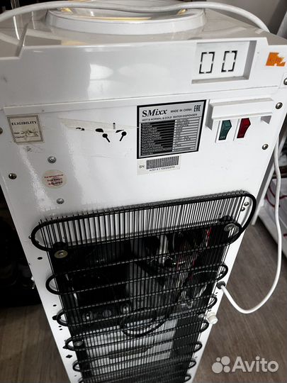 Кулер для воды напольный 3 клавиши smixx