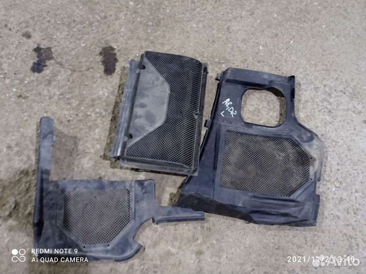 Обшивка моторного отсека Ауди А8 Д2