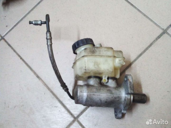 Главный тормозной цилиндр mercedes w168