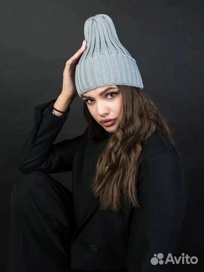 Шапка женская вязаная