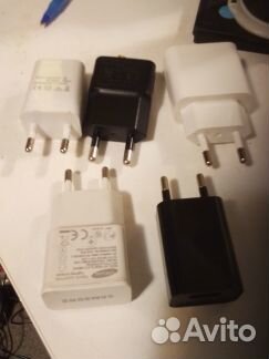 Адаптер питания для телефона