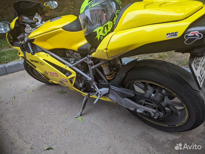 Ducati 749