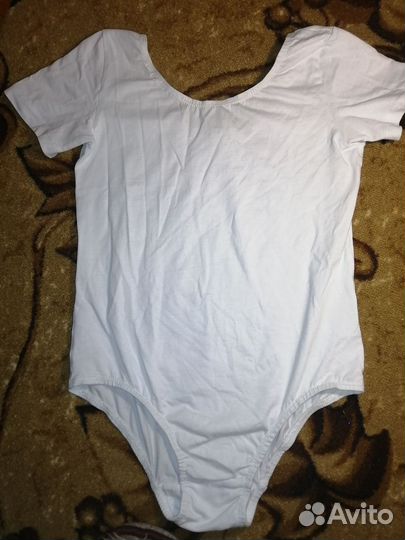 Купальники гимнастические белый и голуюой