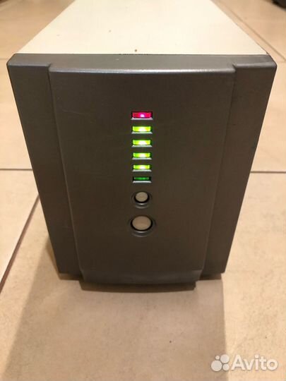 Ибп Ippon Smart Power Pro 1400